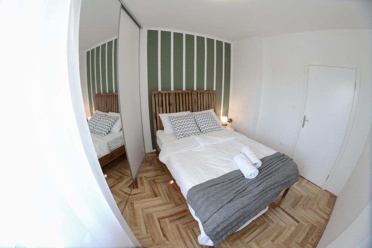 Apartment Dobraya Grey Novi Sad Exterior foto